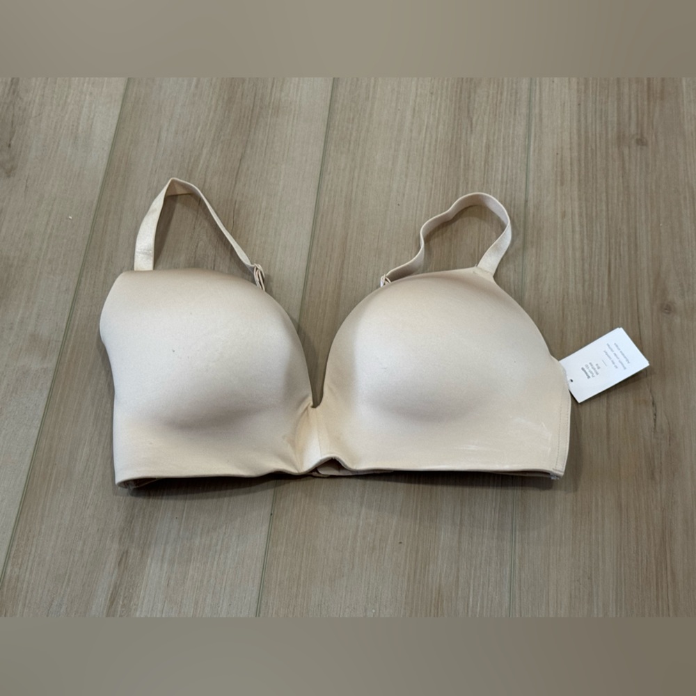 NWT Smooth Push-Up Wireless Bra – Nude / Beige – Size 38DD